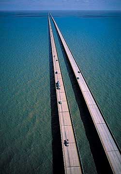 �D�����������L�Ę�·��˹���ǵ���ǡ���׶����̵�(CAUSEWAY)