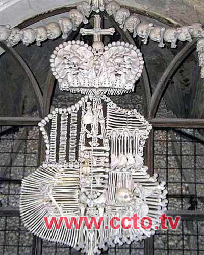 �˹�ƴ�ɵĈD��