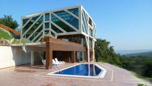 ����������լ