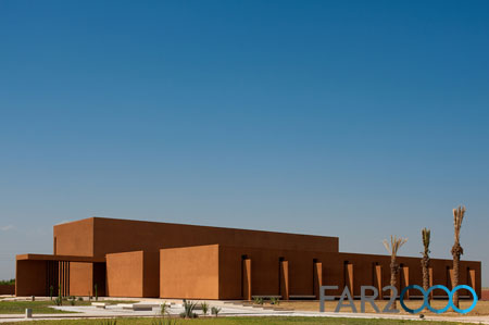 ������3��