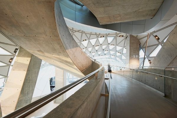 �����W����������֮�ҡ��๦�ܕ��h����