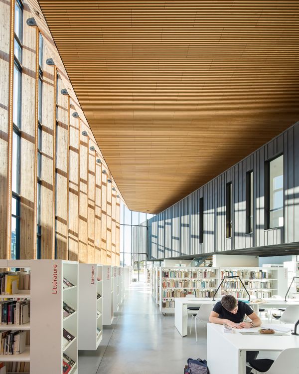 ����ʥ�R�� ���������?sh��)��Ļ��C���w