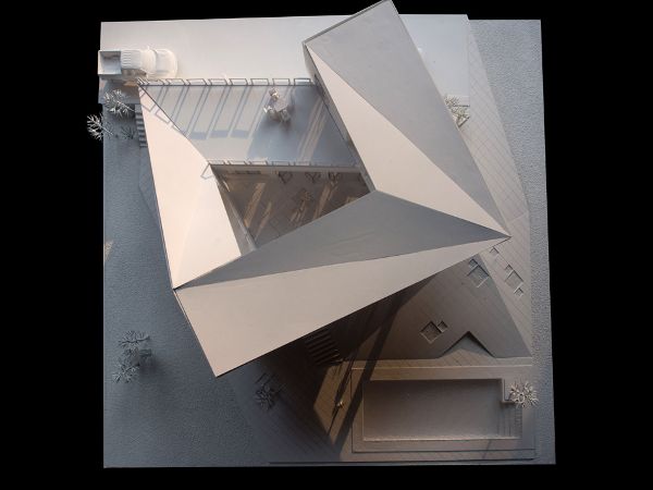 ���y(t��ng)ӡ���ĺ�ԺTomoe�e��