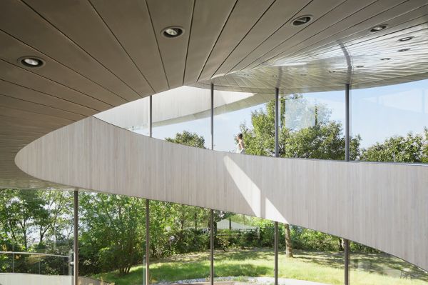 �ձ��V�u�����z����Y����