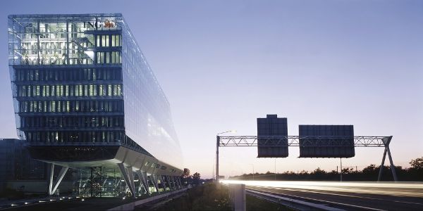 Ų����ķ˹�ص�����ING�������