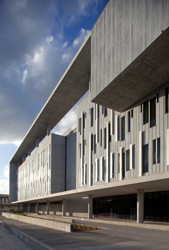 ���W(xu��)Ժ�ϵ �У�@