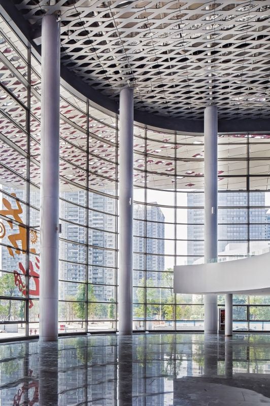 �Ї����ڱ���ˇ�g����