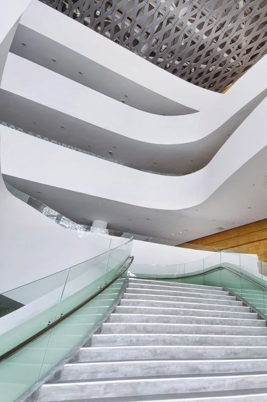 �Ї����ڱ���ˇ�g����