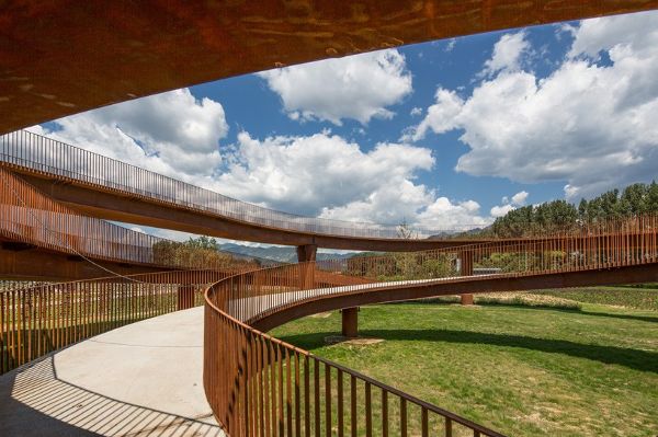 �����ӑc���Ѳ��[��(hu��)չ�[�^