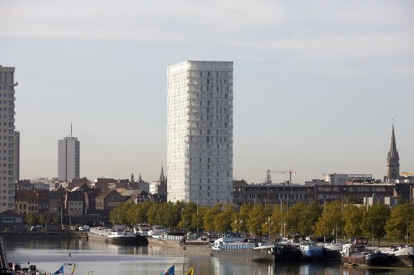 �����r�����l(w��i)�չ��@����