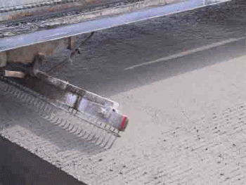 二級(jí)建造師考試知識(shí)點(diǎn)：水泥混凝土路面橫縫設(shè)置與施工