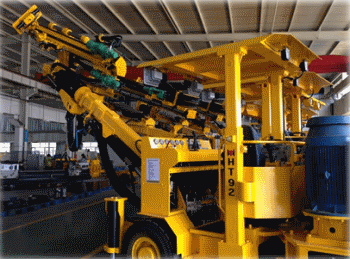 二級建造師考試公路知識點(diǎn)：橋梁隧道機(jī)械的性能、生產(chǎn)能力及適用條件